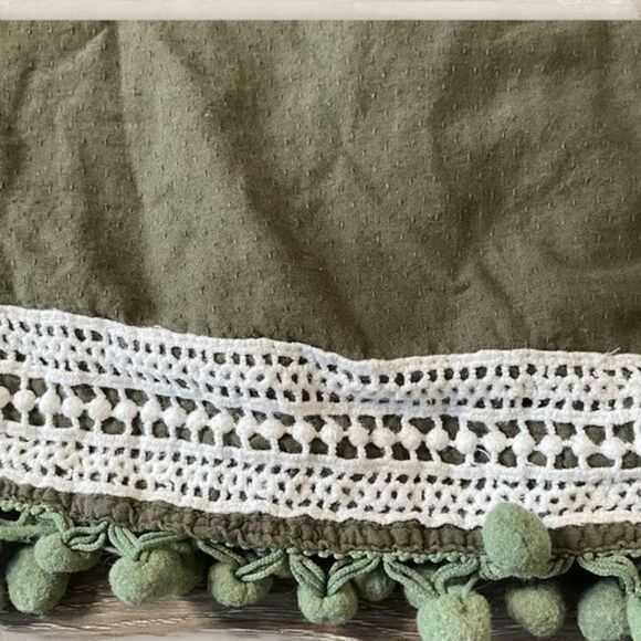 Tommy Bahama Pom Pom Fringe Top Size 12 Months - Picture 5 of 7